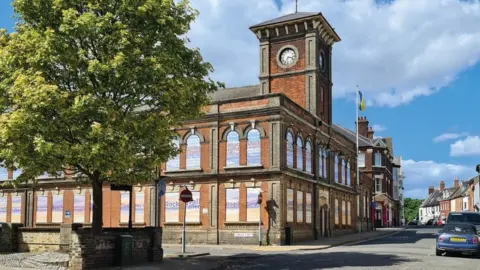 Lowestoft Town Council Lowestoft Town Council