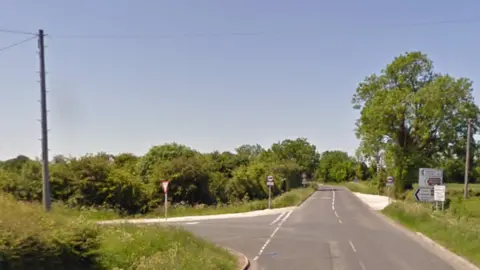 the Cottam Road junction with Rampton Road near Treswell