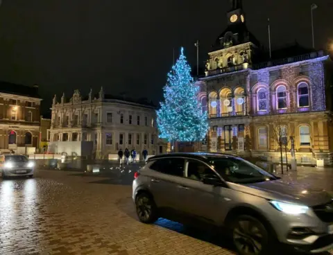 Ipswich Christmas lights