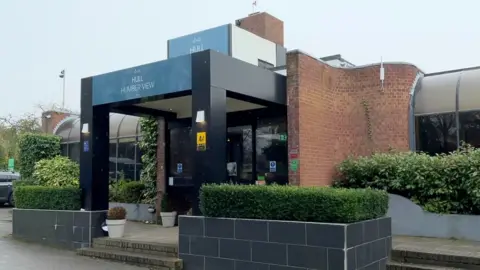 Paul Lead/BBC The Humber View Hotel in North Ferriby
