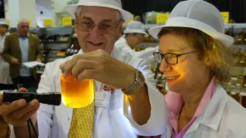 Steven Turner/National Honey Show Judges judge honey