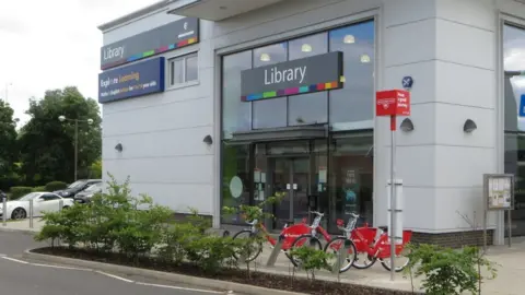 Geograph/Philip Jeffrey Kingston Library in Milton Keynes