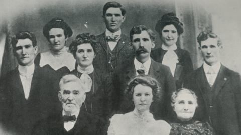 Marking 200 years since Welsh settlers arrived in Ohio - BBC News