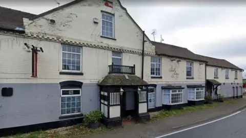 Google Maps  The Red Lion street view