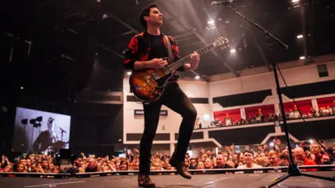 Getty Images Kelly Jones performs at Motorpoint Arena in Cardiff in March 2020 before Covid lockdown