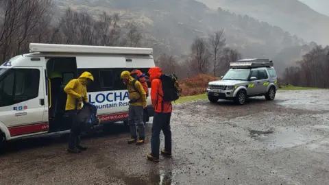 Glencoe MRT Search teams