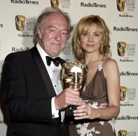 Getty Images Michael Gambon and Kim Cattrall at The British Academy (bafta) Television Awards, At The Theatre Royal, Drury Lane, London