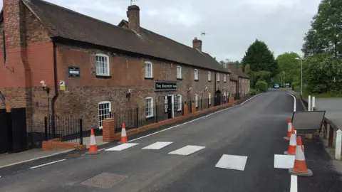 Fiona Hotchkiss The crossing