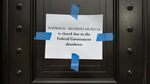 EPA Shutdown notice on the US national archive museum