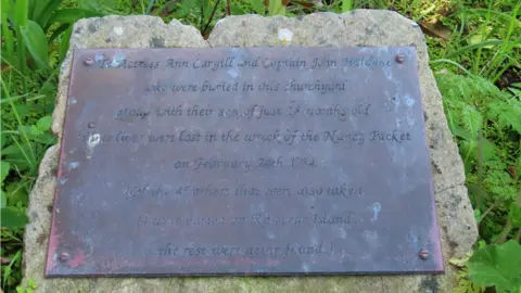 Lindsay Sandford Ann Cargill plaque