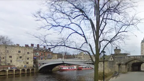 Google Lendal Bridge
