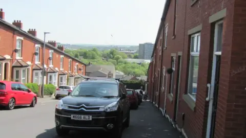 BBC Terraced houses in Bastwell