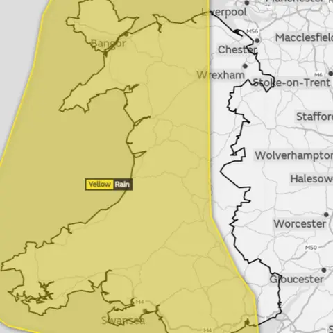 Met Office Weather graphic showing most of Wales mapped out to expect rain
