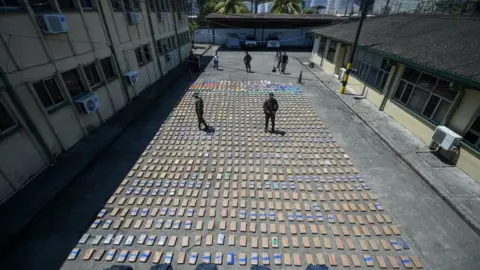 AFP Police in Colombian port of Buenaventura with cocaine seized from the Usuga Clan Aug 10 2017