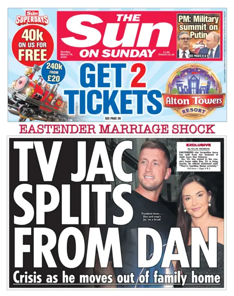 TV Jack splits from Dan, reads the Sun connected  Sunday beforehand   leafage   