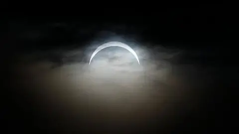 BBC WeatherWatchers/KnottSam Solar eclipse 