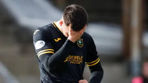 Livingston's Macaulay Tait