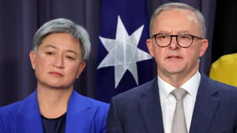 Getty Images Anthony Albanese dan Penny Wong