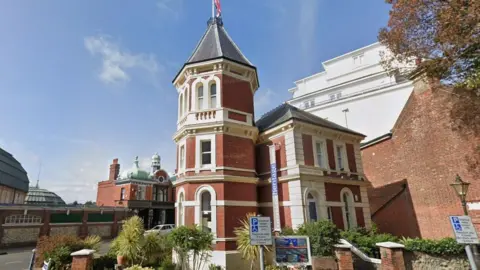 A red and white brick building