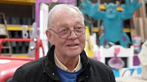 Steve Bouchard from the Optimist's Club, which often takes the event's top prize