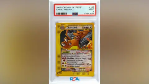  A mint condition Pokemon Skyridge Charizard Holo.