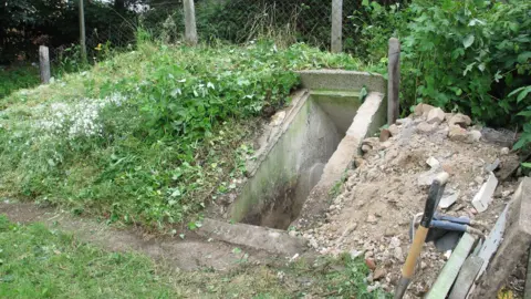 Essex Police A bunker at the bottom of the garden
