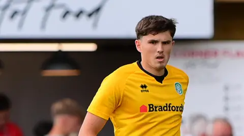 Ollie Wright in action for Yeovil