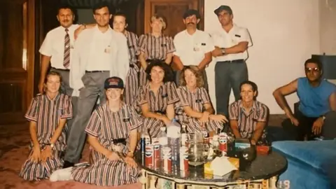 Bryony Reynolds Bryony Reynolds with fellow hostages in Kuwait in 1990