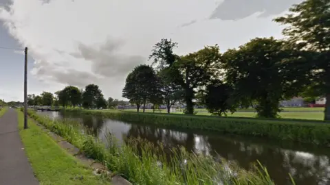 Google The Union Canal in Camelon