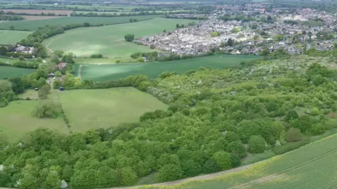 Chalkeith Conservation An aerial image of a large green nature reserve. 
