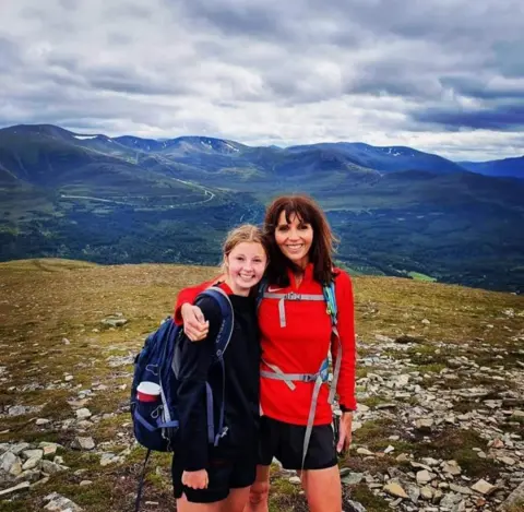 Lynne Scott Lynne and Mia Scott