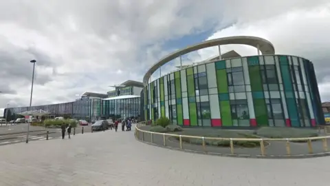 Google King's Mill Hospital, Sutton in Ashfield, Nottinghamshire