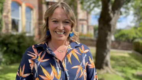 Karen Beddow Karen Beddow