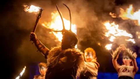 Edinburgh's Hogmanay Torchlight procession