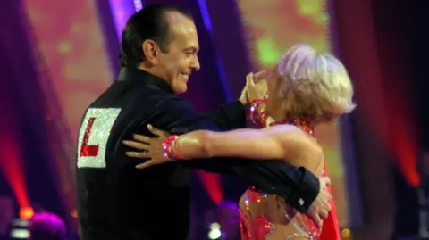 Quentin Willson with Hazel Newberry on Strictly Come Dancing in 2004