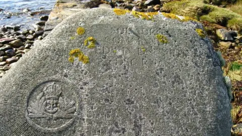 Geograph Memorial stone