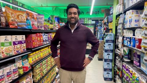 Small Grocer Takes on Giants: A David vs. Goliath Battle for Fair Pricing