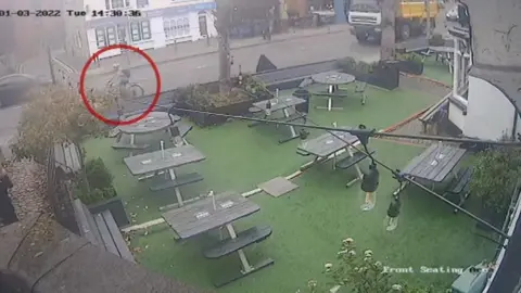 Thames Valley Police CCTV with Dr Felce and the truck