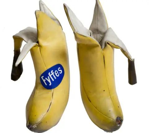 Reproduced with kind permission of Edmund Smith Banana Boots