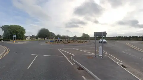Google Roundabout
