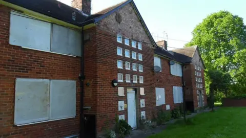 Hull City Council Henson Villas in Pearson Park