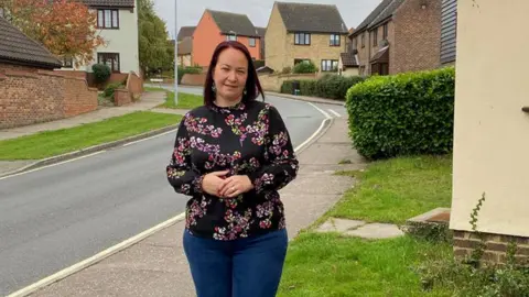 Alison Biddlecombe Alison Biddlecombe