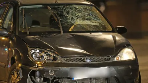 Press Eye The crashed car