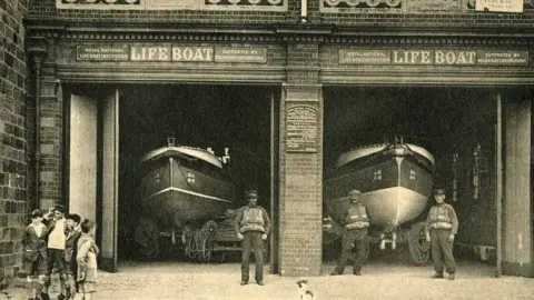 Whitby RNLI Old photo of Whitby RNLI crew