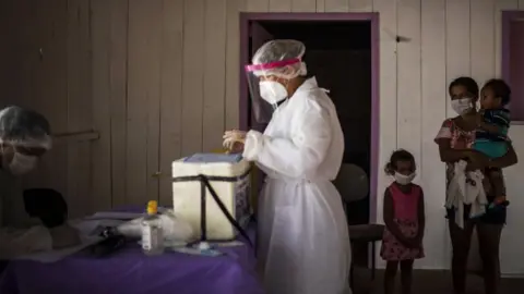 EPA Health tests are carried out in the rural area of Manaus, Amazonas