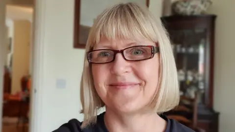 Susan Laybourn Susan Laybourn