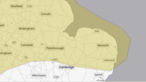 Yellow weather warning covering Nor folk, parts of Suffolk and Cambridgeshire