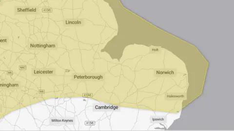 Met Office Yellow weather warning covering Nor folk, parts of Suffolk and Cambridgeshire