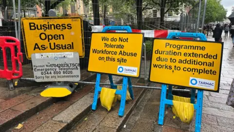 SOPHIE PRICE / BBC Construction signs