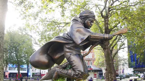 PinPep Harry Potter statue on a broomstick 